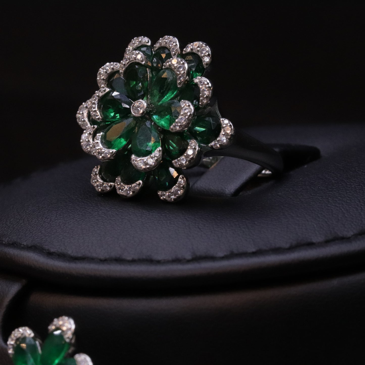 Abiya Green Pearl Set