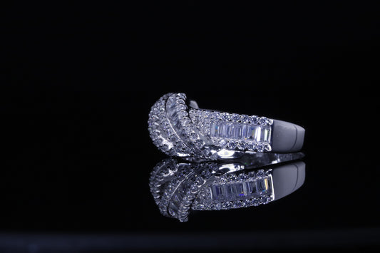 خاتم هلا فضي - Hala Baguette Crossover Ring فضة 925