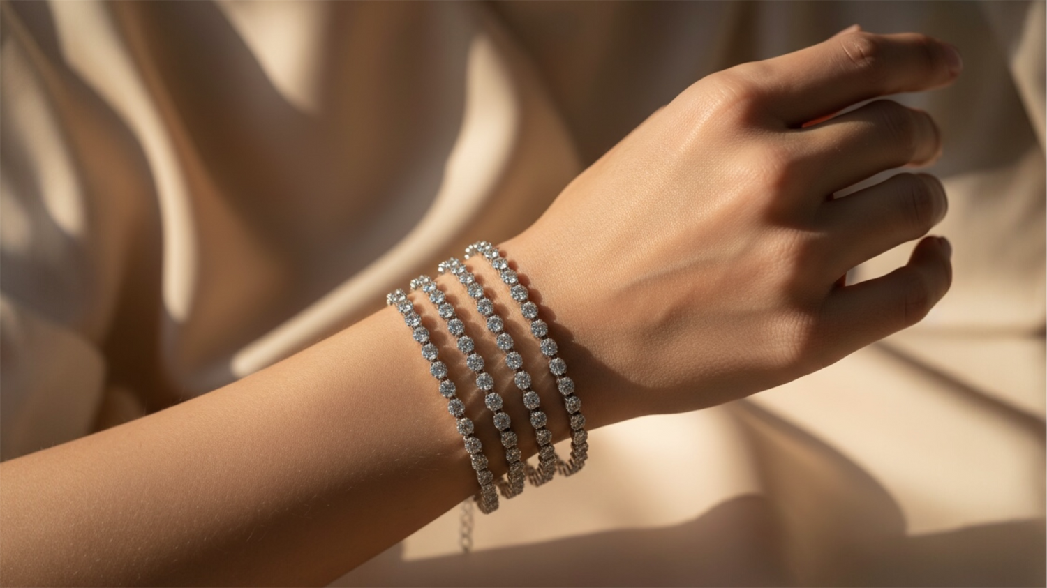 Bracelets - أساور