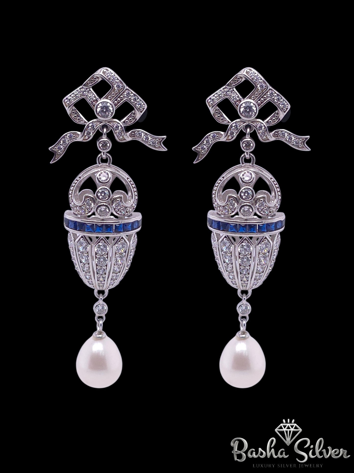 Queen Earrings