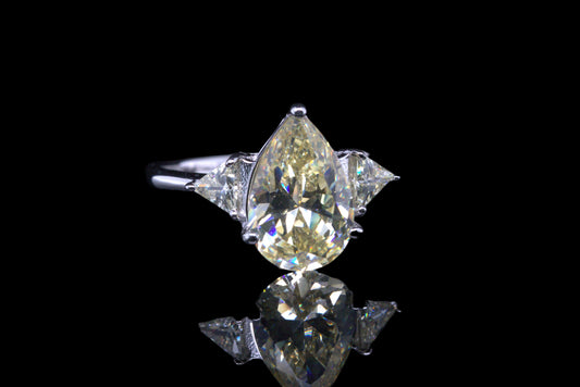 Pear Fancy Yellow