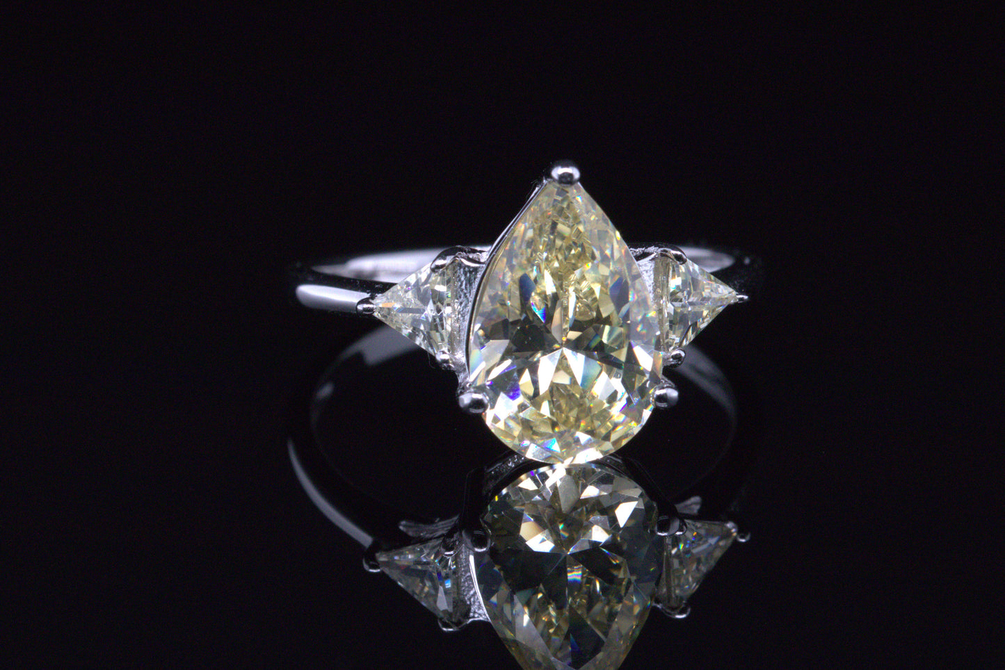 Pear Fancy Yellow