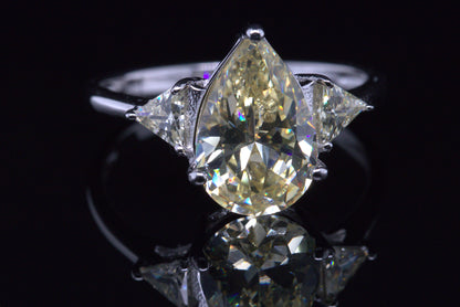 Pear Fancy Yellow