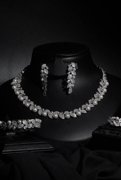 Tear Pear Set