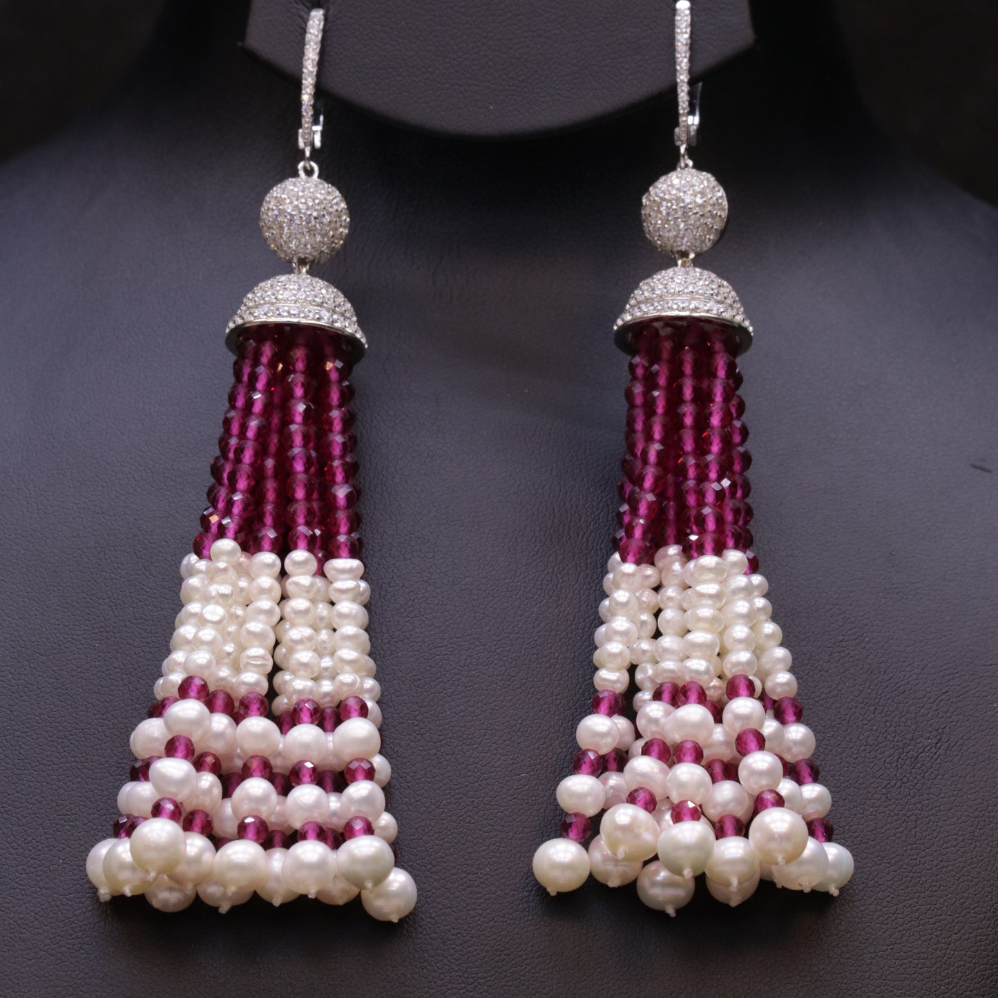 Sara Pearl Set