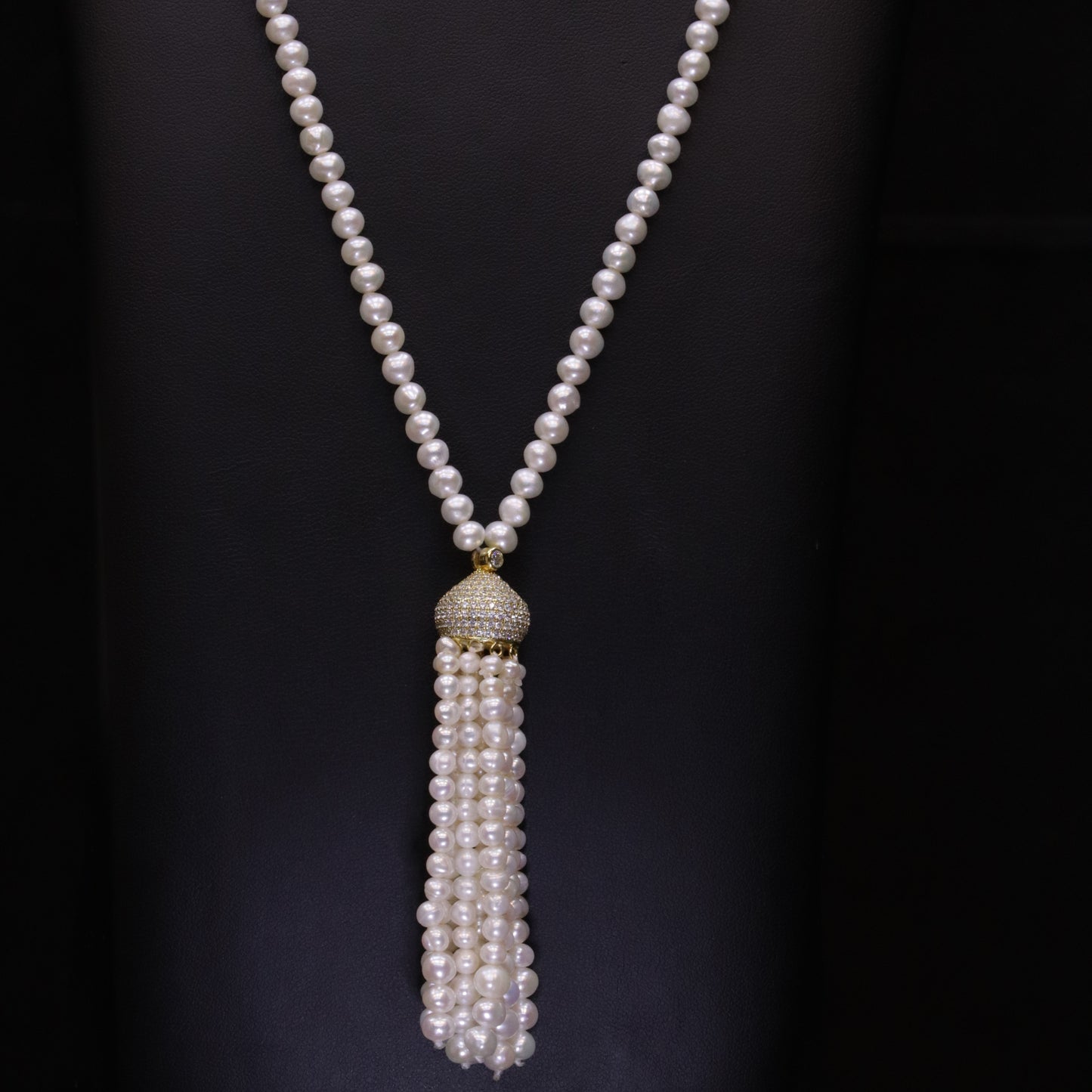 Nesma Pearl Set
