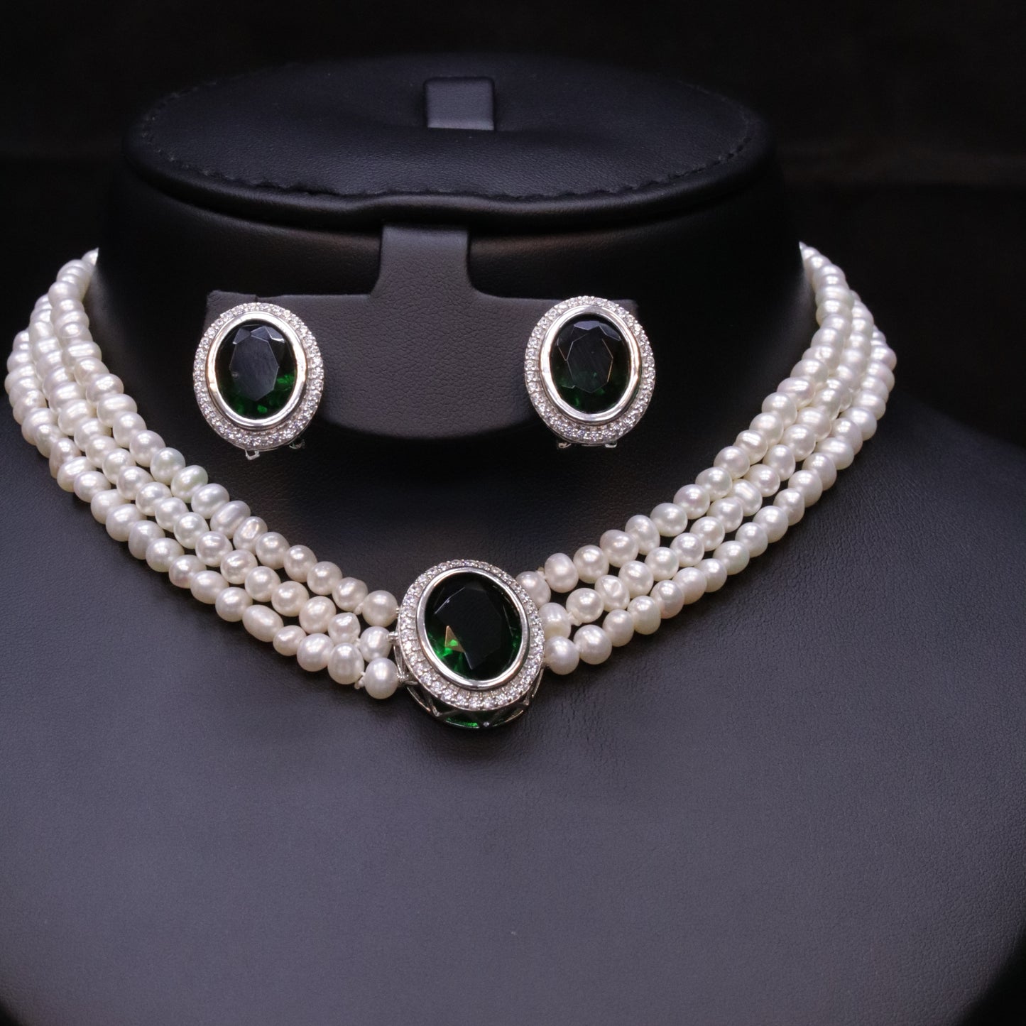 Eyes Green Pearl Set