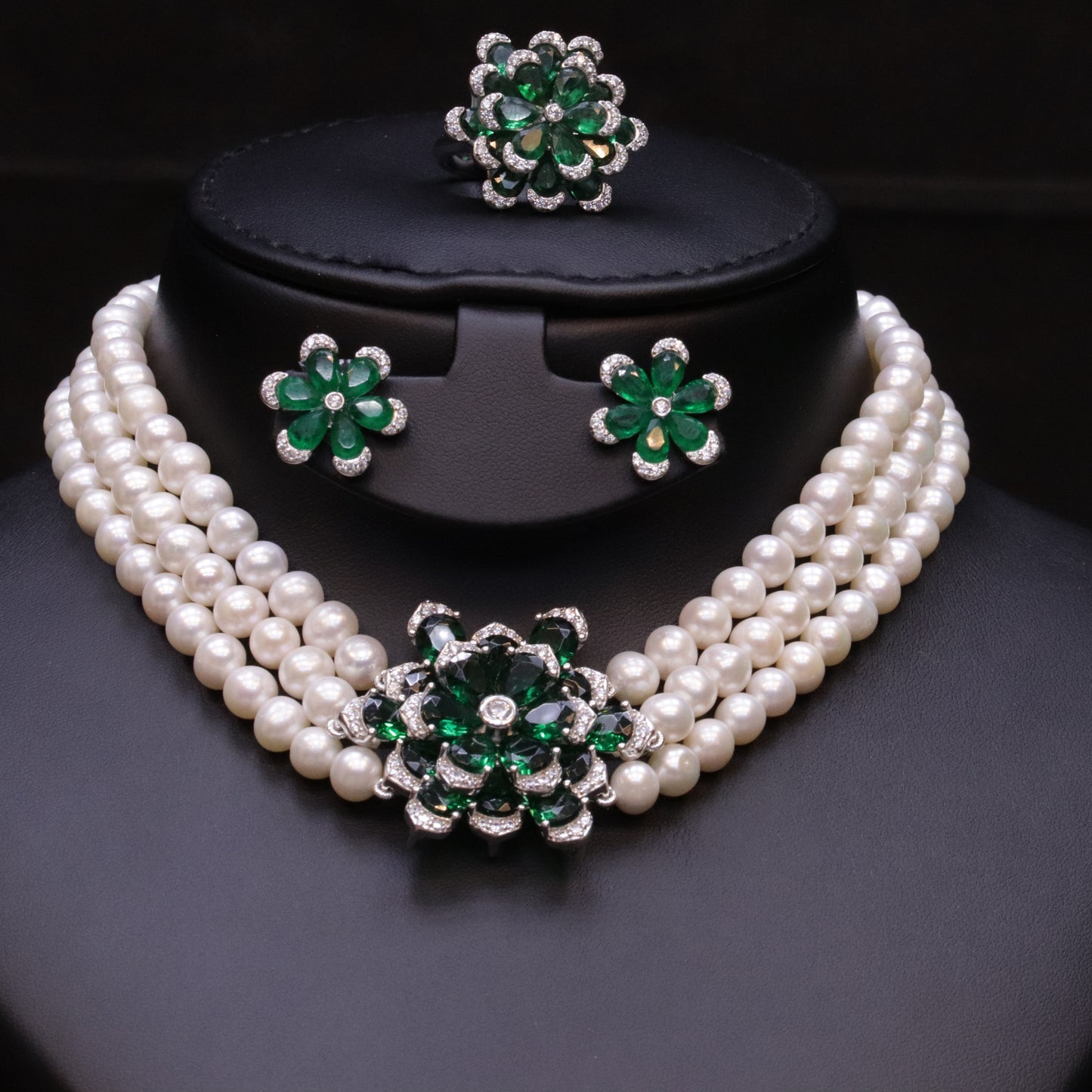 Abiya Green Pearl Set