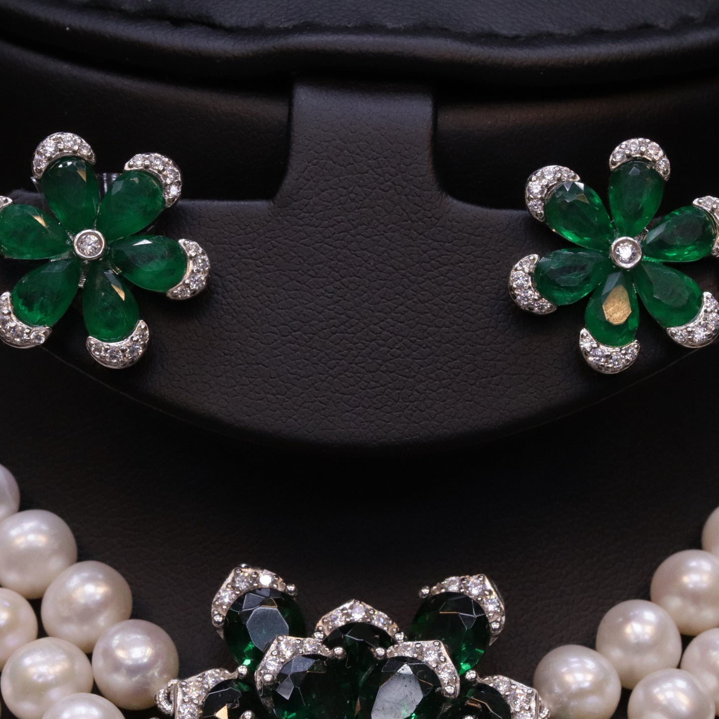 Abiya Green Pearl Set