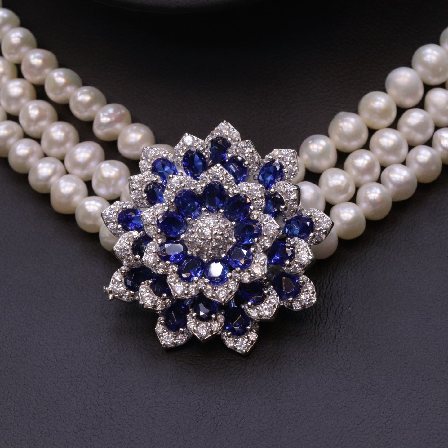 Abiya Blue Pearl Set