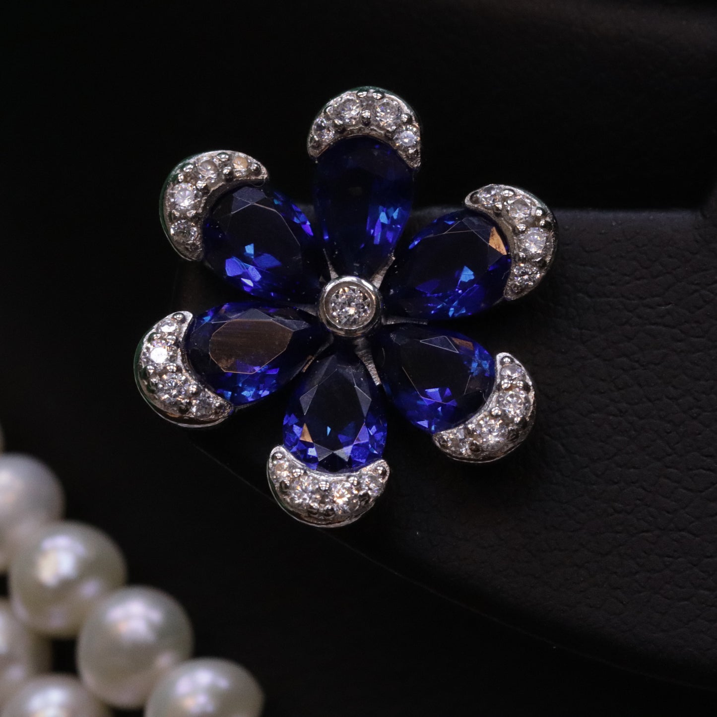 Abiya Blue Pearl Set