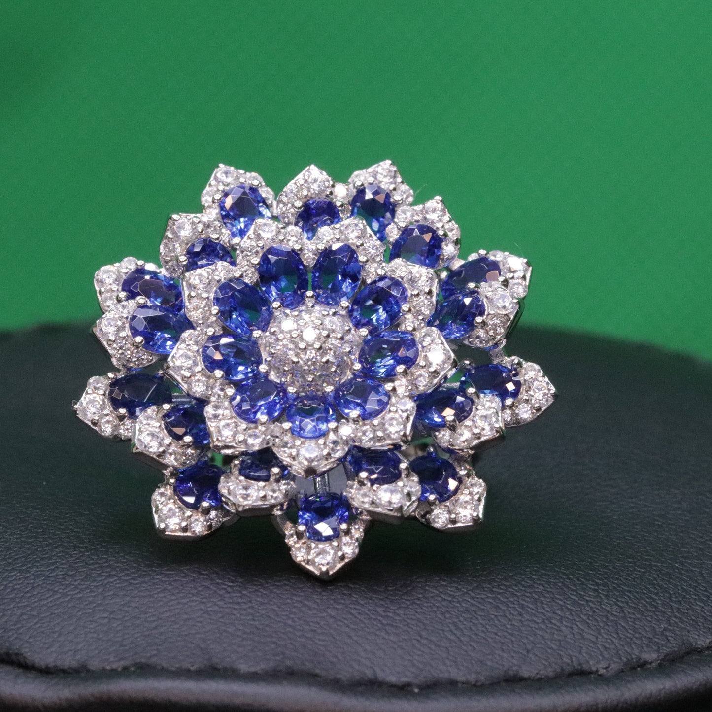 Abiya Blue Pearl Set