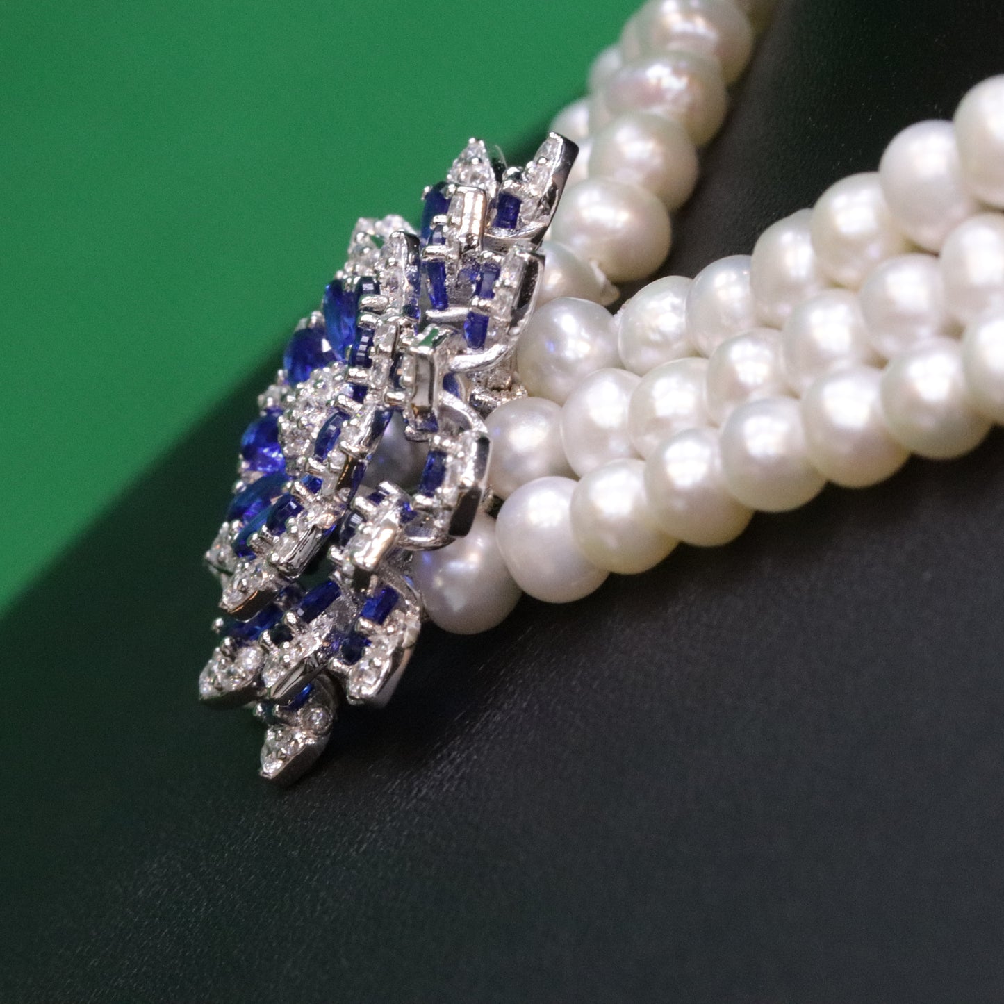 Abiya Blue Pearl Set