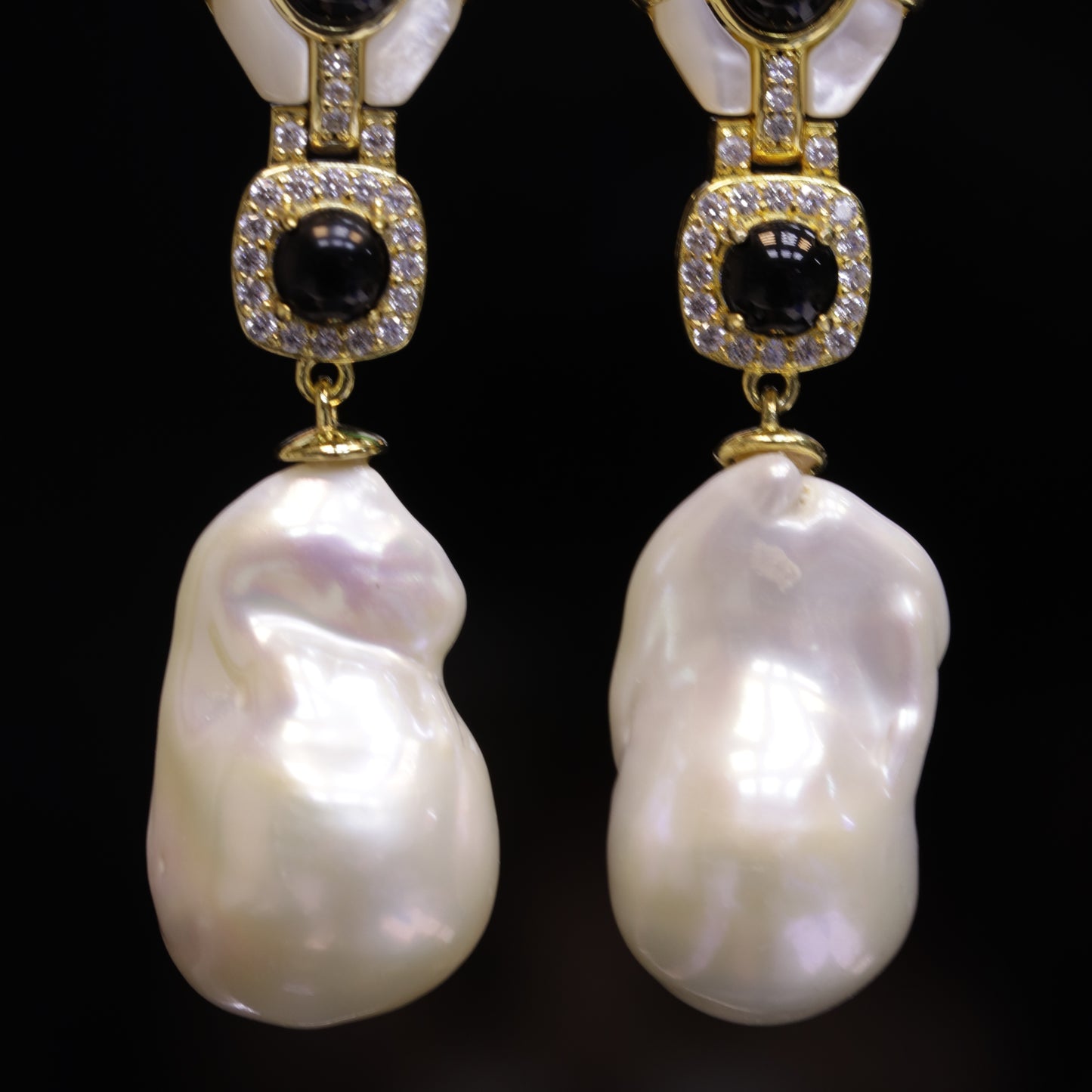 Wegdan Earrings