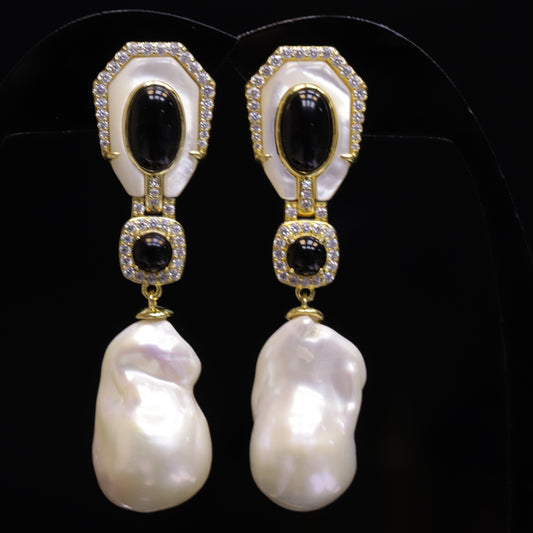 Wegdan Earrings