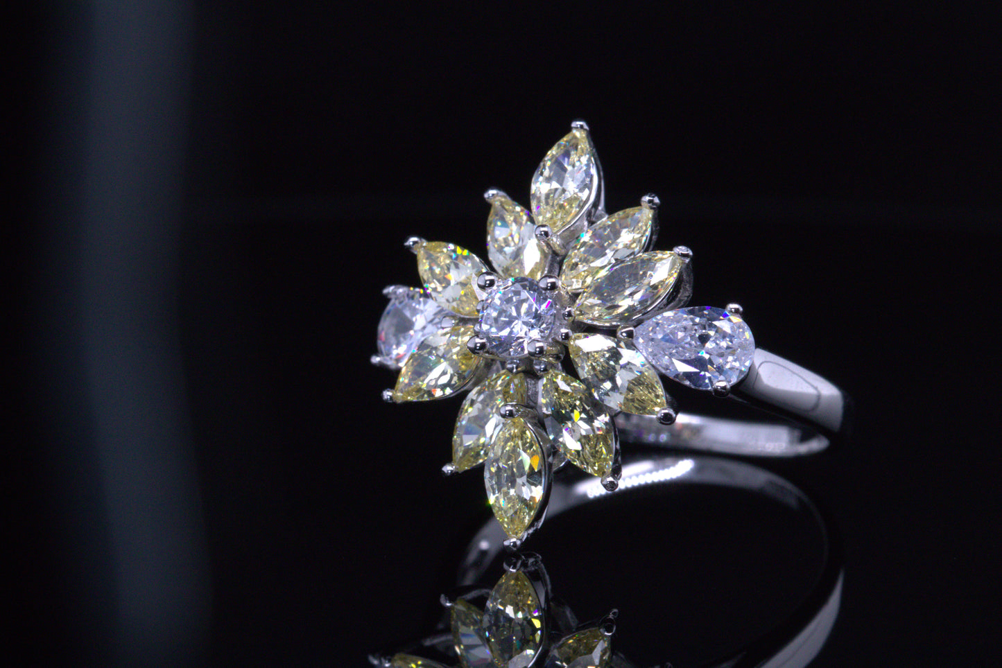 CT Light Yellow Ring