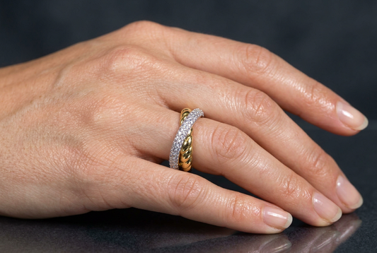 Shatha Pave Ring | خاتم شذى