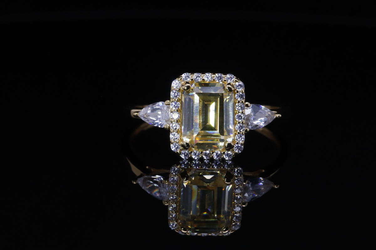 خاتم غاية ذهبي - Ghaya Gold Emerald Cut Ring فضة 925