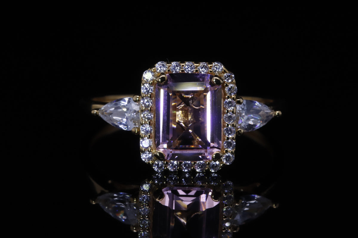 Ghaya Gold Emerald Cut Ring | خاتم غاية ذهبي
