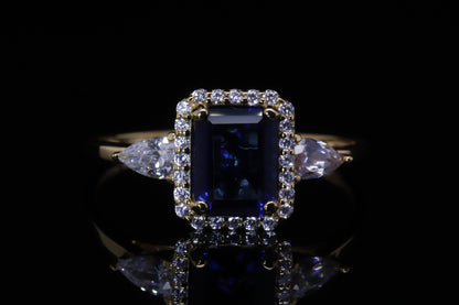 Ghaya Gold Emerald Cut Ring | خاتم غاية ذهبي