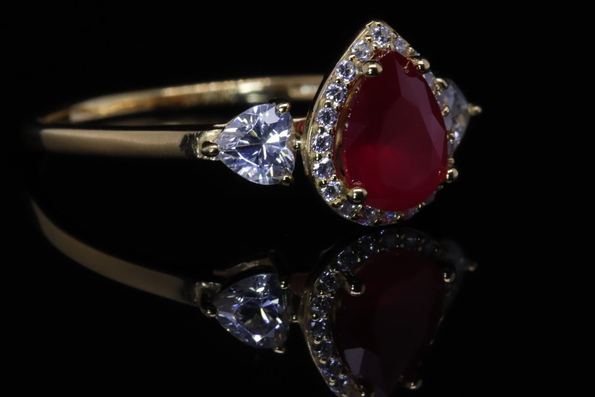 Rahaf Gold Pink Pear Ring | خاتم رهف ذهبي