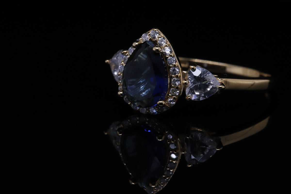 Rahaf Gold Pink Pear Ring | خاتم رهف ذهبي