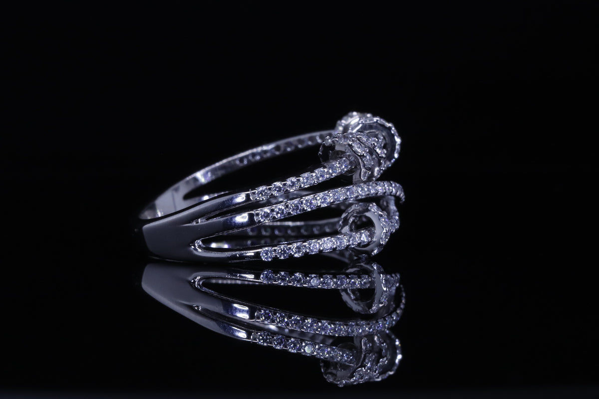Lamar Layered Crossover Ring | خاتم لمار فضي