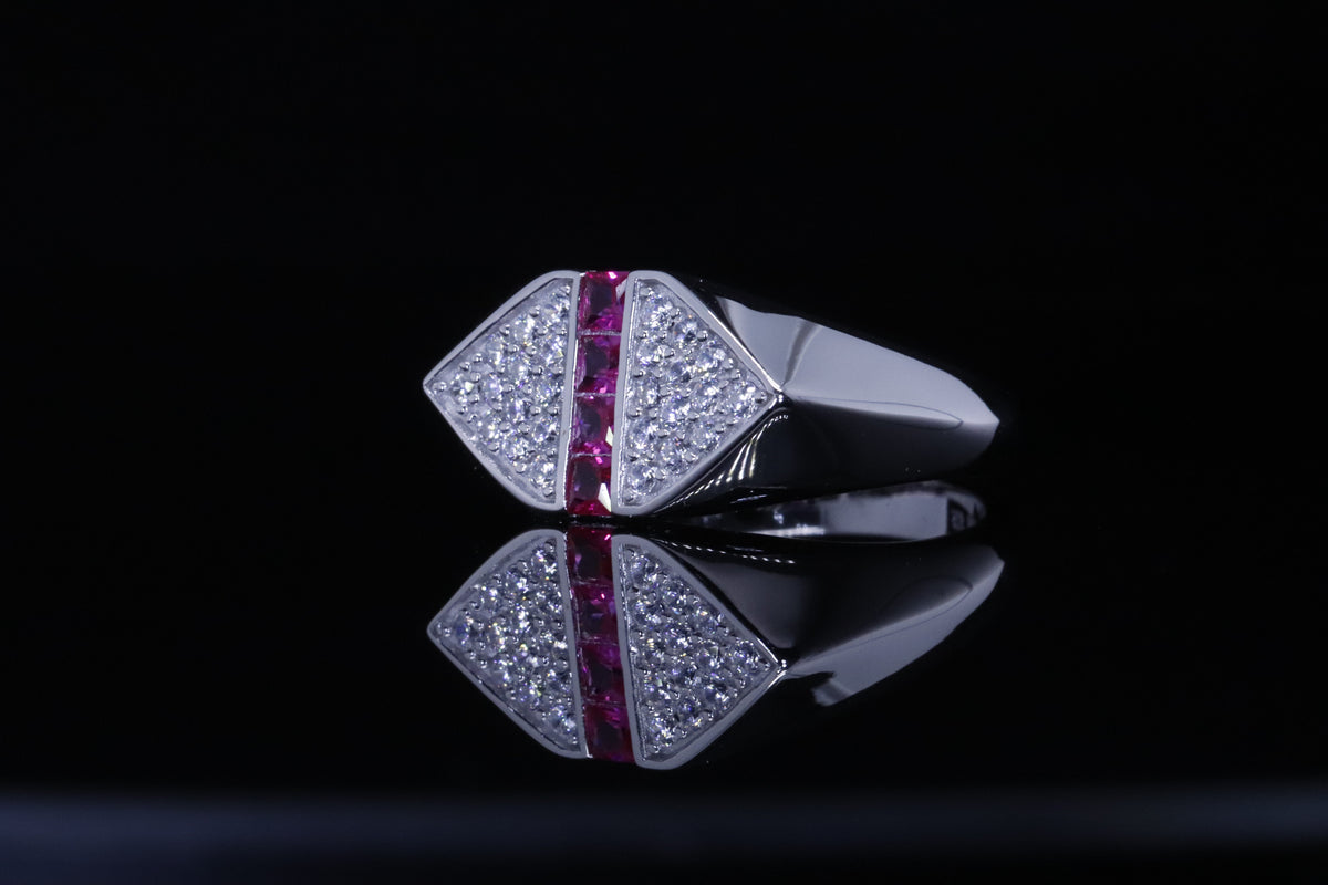 Hayat Ruby Line Ring | خاتم حياة فضي