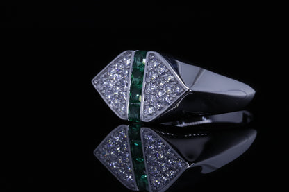 Hayat Ruby Line Ring | خاتم حياة فضي