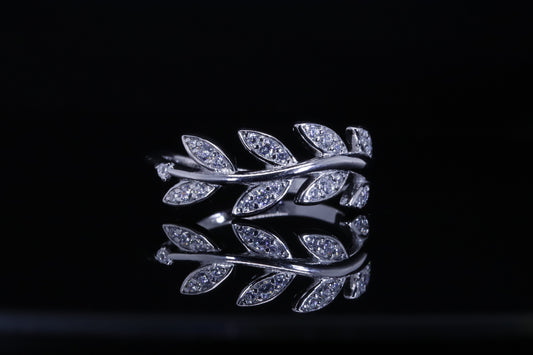 خاتم لميس فضي - Lamees Silver Olive Leaf Ring فضة 925