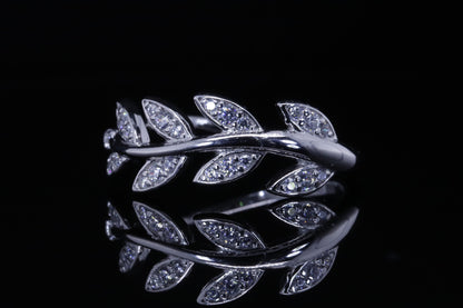 Lamees Silver Olive Leaf Ring | خاتم لميس فضي