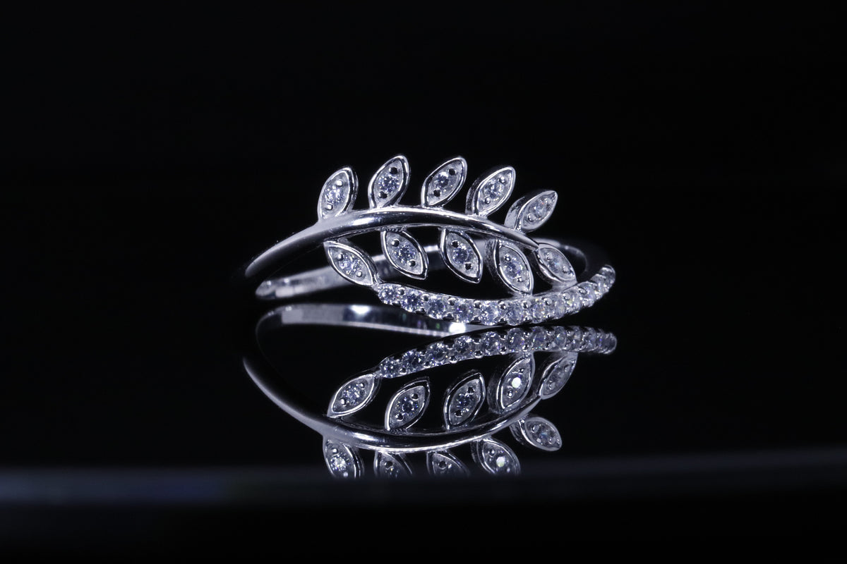 Shahd Silver Leaf Wrap Ring | خاتم شهد فضي