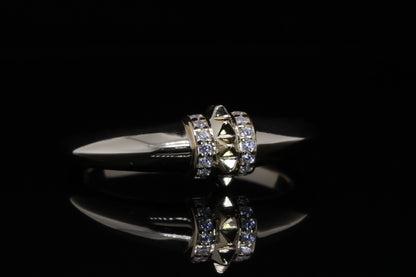 Ghalia Gold Stud Ring | خاتم غالية ذهبي