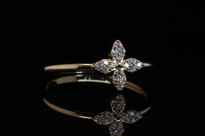 Sama Gold Clover Ring | خاتم سما ذهبي
