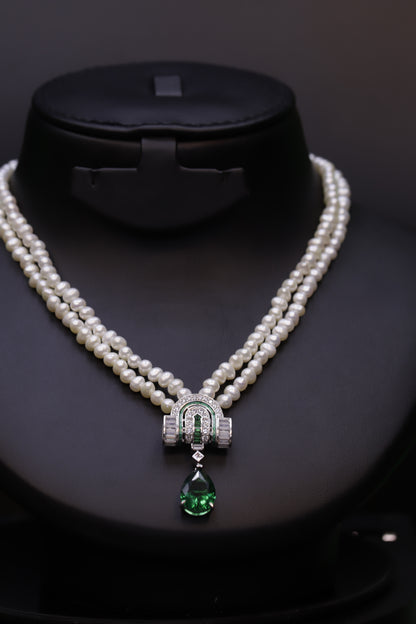 Emerald Queen Pearl Set