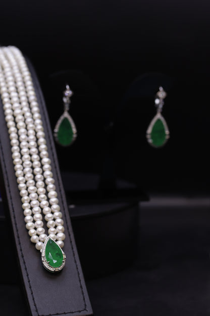 Emerald Pearl Set