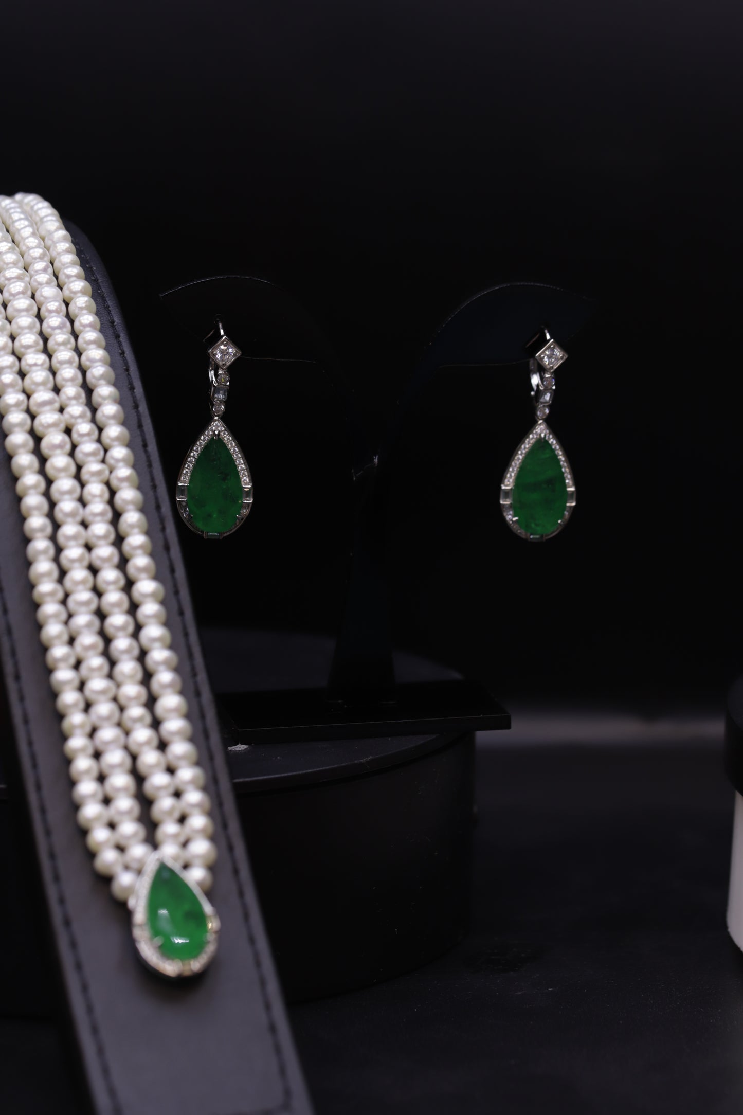 Emerald Pearl Set