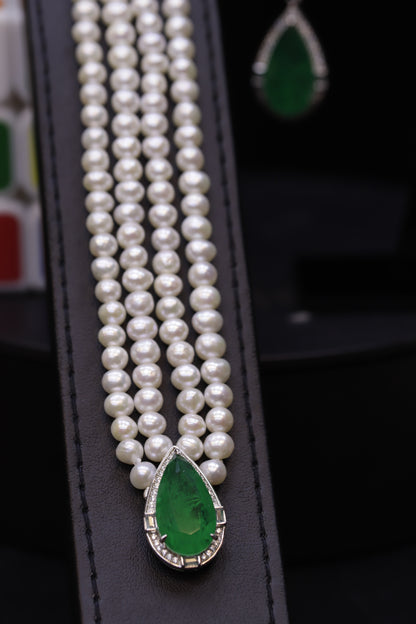 Emerald Pearl Set