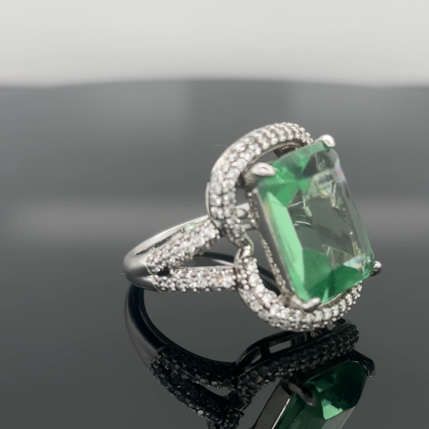 Ring Fluorite 3