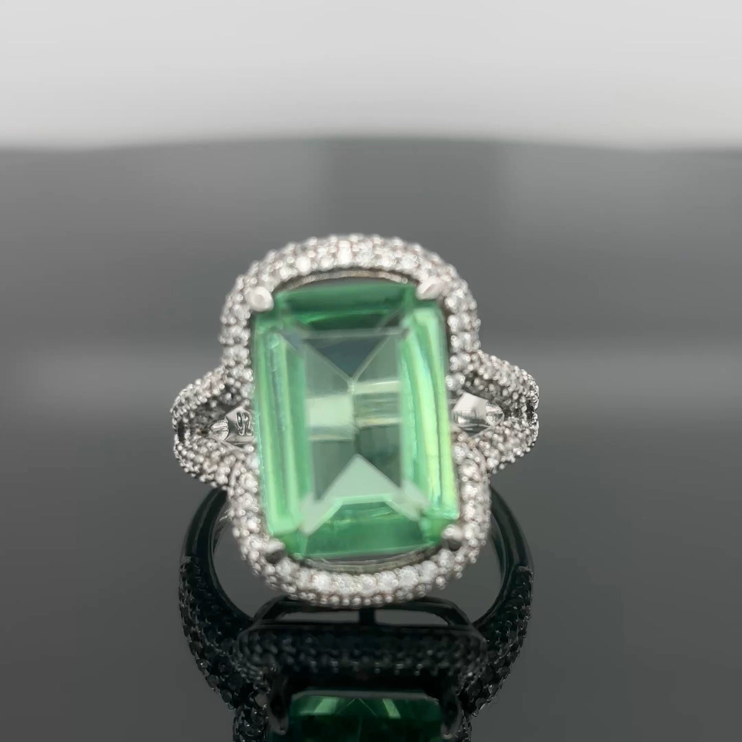 Ring Fluorite 3