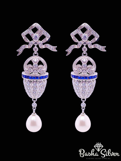 Queen Earrings