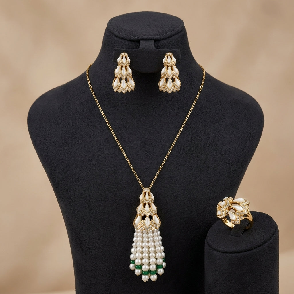 طقم لؤلؤ ثريا الأخضر - Thuriya Green Pearl Set فضة 925 - صورة 5
